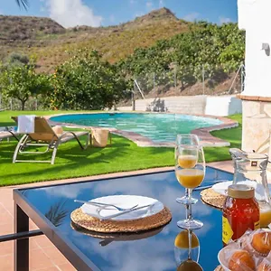 casa-galan-almachar.1costadelsol.com/